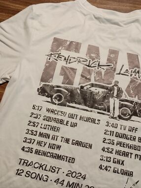 KENDRICK LAMAR CONCERT T-SHIRT - Small // GNX Tour Rap Hip Hop Album Tee Shirt